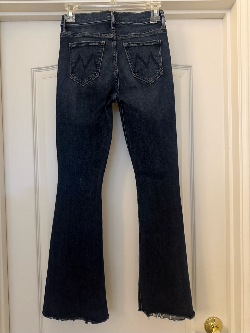 MOTHER The Weekender Fray Jeans Size 25 | Teaming Up Wash EUC Flare - Picture 2 of 11